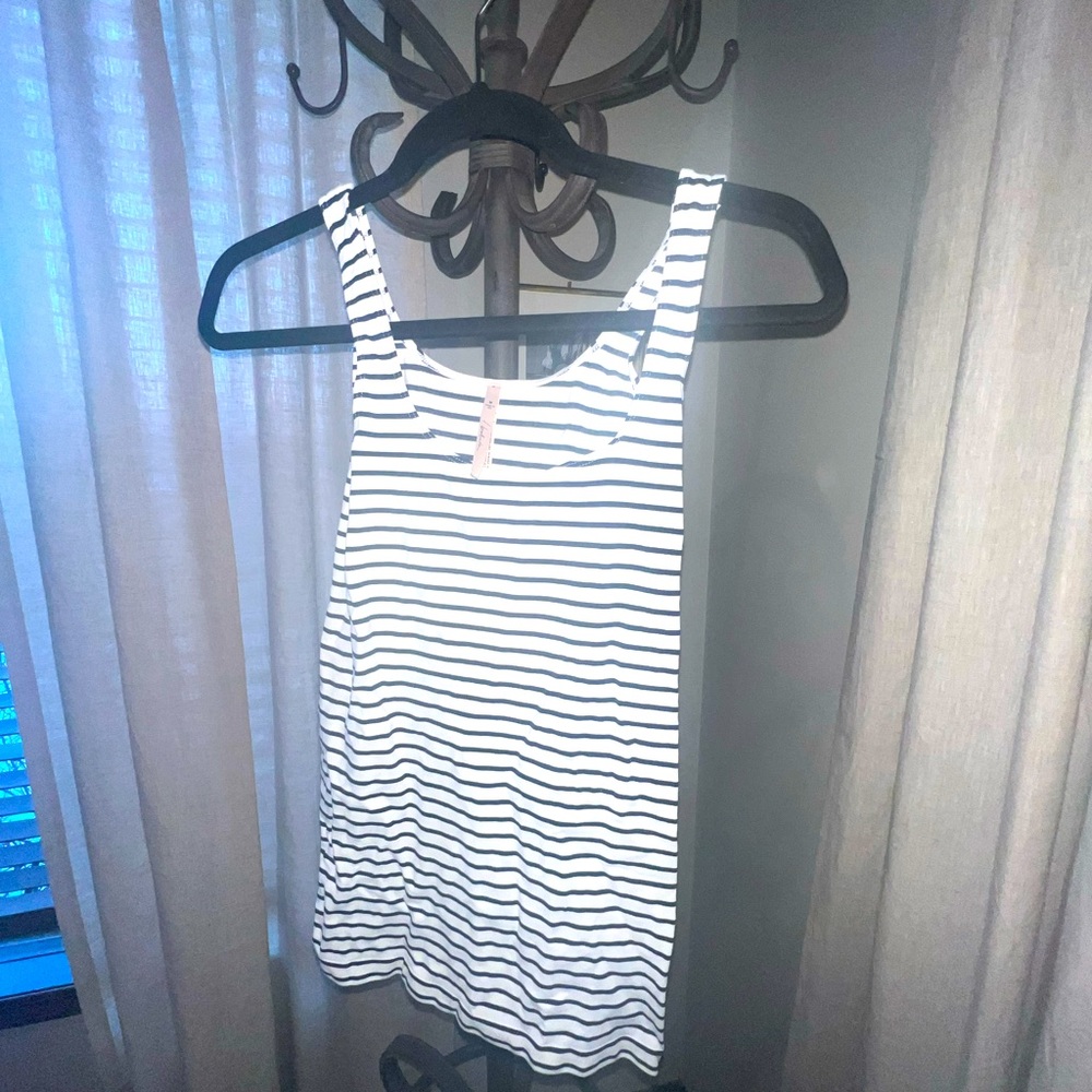 Babaton tank top